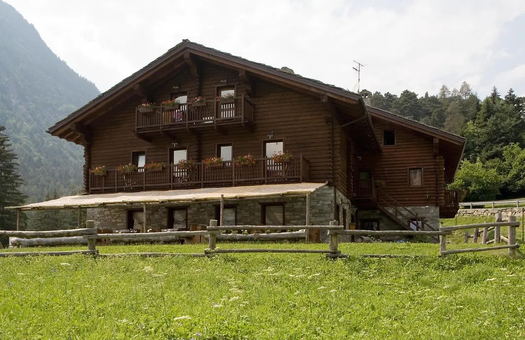 Agriturismo Les Hiboux-1